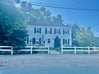 57 Dearborn Ave, Hampton, NH 03842