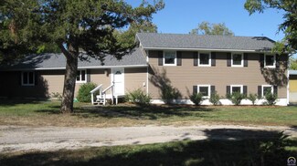 3637 Rock Creek Rd, Ottawa, KS 66067