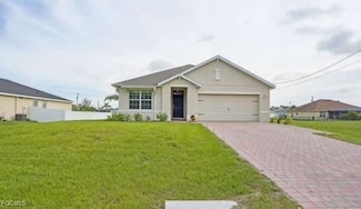 1009 Jacaranda Pkwy E, Cape Coral, FL 33909