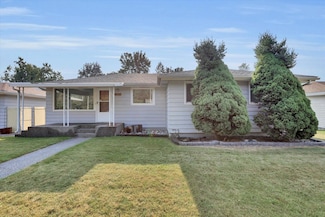 6914 N Country Homes Blvd, Spokane, WA 99208