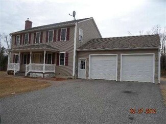 95 Gardner Rd, Hubbardston, MA 01452