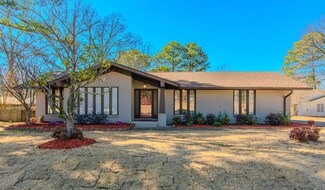 8707 Indianhead Dr, Sherwood, AR 72120