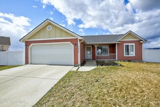 5486 W Citruswood Dr, Post Falls, ID 83854
