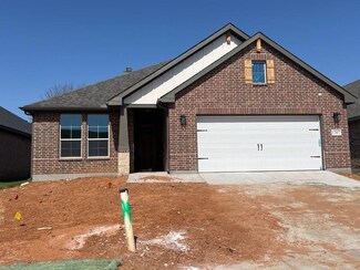 1307 Hickory Ct, Weatherford, TX 76086