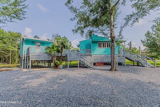 5133 Herron St, Bay Saint Louis, MS 39520