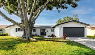6920 13th Ave N, Saint Petersburg, FL 33710