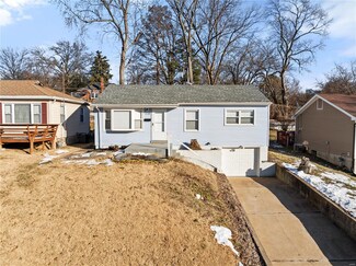 3430 Wright Ave, Saint Ann, MO 63074