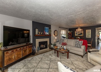 726 51st Ave Unit 20, East Moline, IL 61244