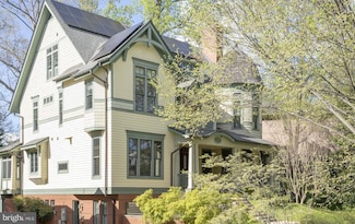 5402 Tuscarawas Rd, Bethesda, MD 20816