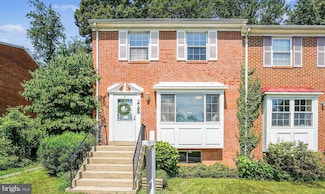 2798 Hyson Ln, Falls Church, VA 22043