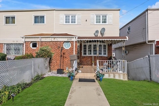 2301 Camp Rd, Far Rockaway, NY 11691