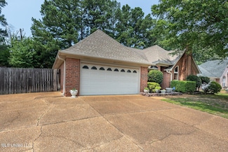 9293 Bryant Trent Blvd, Olive Branch, MS 38654