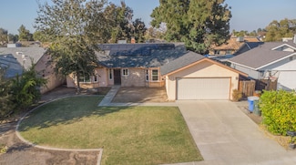 926 Birchwood Ct, Hanford, CA 93230