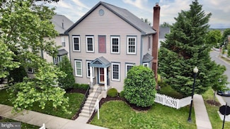 20400 Charter Oak Dr, Ashburn, VA 20147