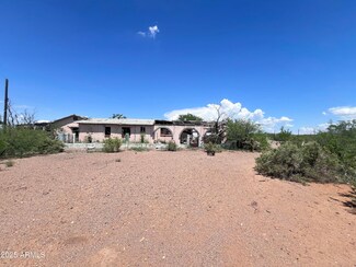 878 W Oak Ave, Douglas, AZ 85607