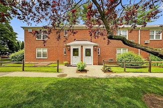 100 Cedar St Unit A35, Dobbs Ferry, NY 10522