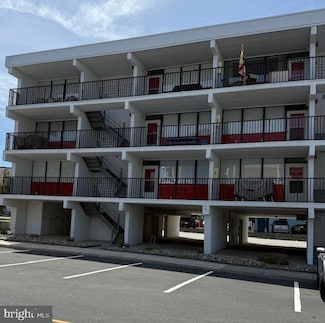 11 124th St Unit 303, Ocean City, MD 21842