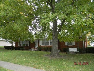 301 N 5th St, Savannah, MO 64485