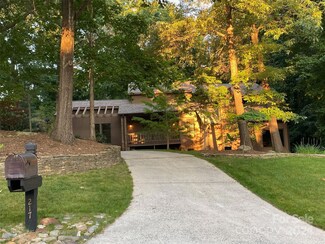 217 Misty Dawn Ln, Charlotte, NC 28270
