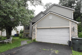 3887 Highland Bluff Dr, Groveport, OH 43125