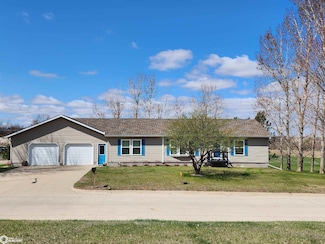 461 Pin Oak Dr, Ida Grove, IA 51445