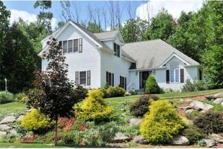 5 Elizabeth Ln, Sterling, MA 01564