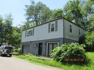 4 Locust Grove Rd, Elizabeth Township, PA 15047