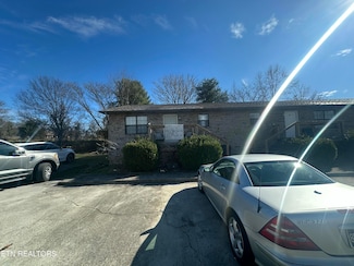 3455 Bent Rd, Kodak, TN 37764