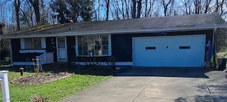 7427 Sylvan Dr, Kent, OH 44240