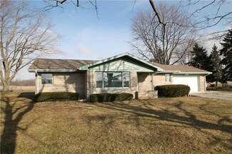 1284 E 600 N, Alexandria, IN 46001