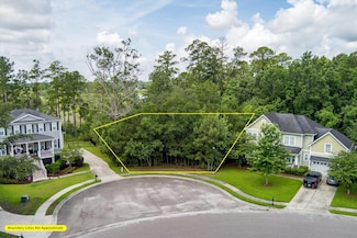 1208 Pasture View Dr, Hanahan, SC 29406