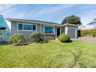 1525 5th St, Astoria, OR 97103