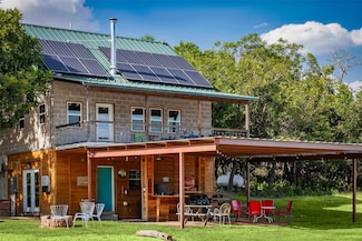 95 Loma Ln, Fredericksburg, TX 78624