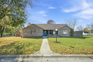241 Deborah Ln, Whiteland, IN 46184