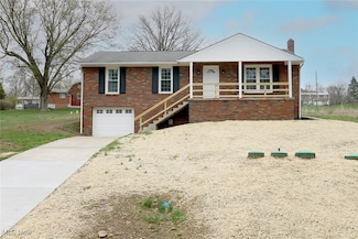 235 Harold St, Steubenville, OH 43952