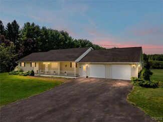 6677 Irish Rd, Marcy, NY 13403