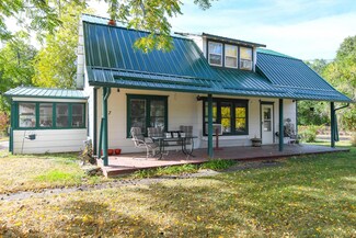 327 Evans Ln, Spearfish, SD 57783