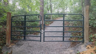 3350 Turkey Pen Branch Rd, Maryville, TN 37803