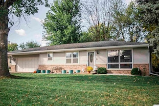 3618 Stonegate Rd, Quincy, IL 62305