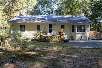 71 Harvey St, Norton, MA 02766