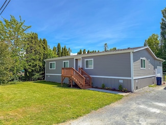 435 Third St, Lynden, WA 98264