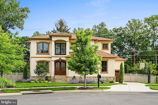 920 Ninovan Rd SE, Vienna, VA 22180