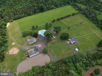 395 Hollow Horn Rd, Pipersville, PA 18947