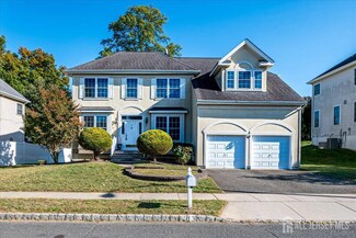 13 Fabiszewski Way, Parlin, NJ 08859