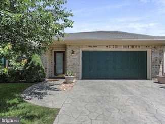 12953 Little Hayden Cir, Hagerstown, MD 21742