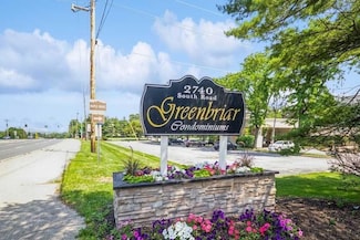 2740 South Rd Unit D7, Poughkeepsie, NY 12601