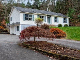 39 Turner Ln, Templeton, MA 01468