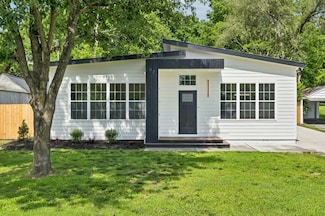 3003 Louise Dr, Nashville, TN 37211