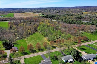 40235 Kelly Park Rd, Leetonia, OH 44431