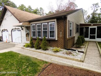 3B Elmwood Ct Unit 52, Whiting, NJ 08759